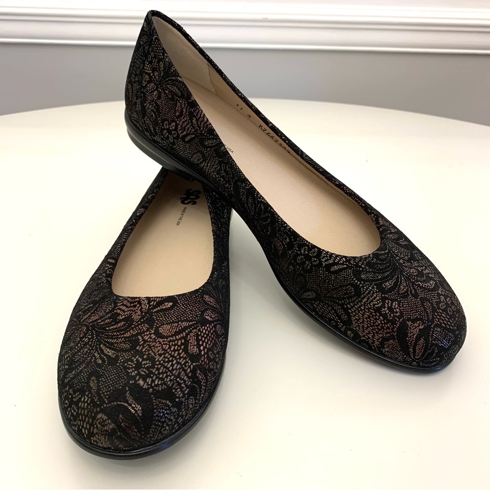 SAS Scenic Ballet Flats Black Lace 11 Slim